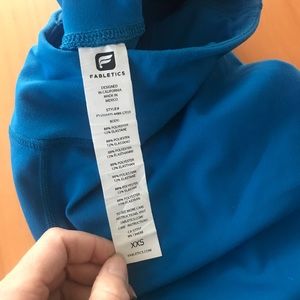 Blue fabletics leggings, like new